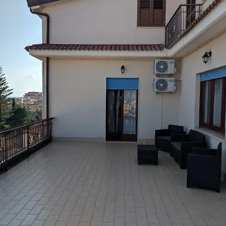 Attico Panoramico アパート
